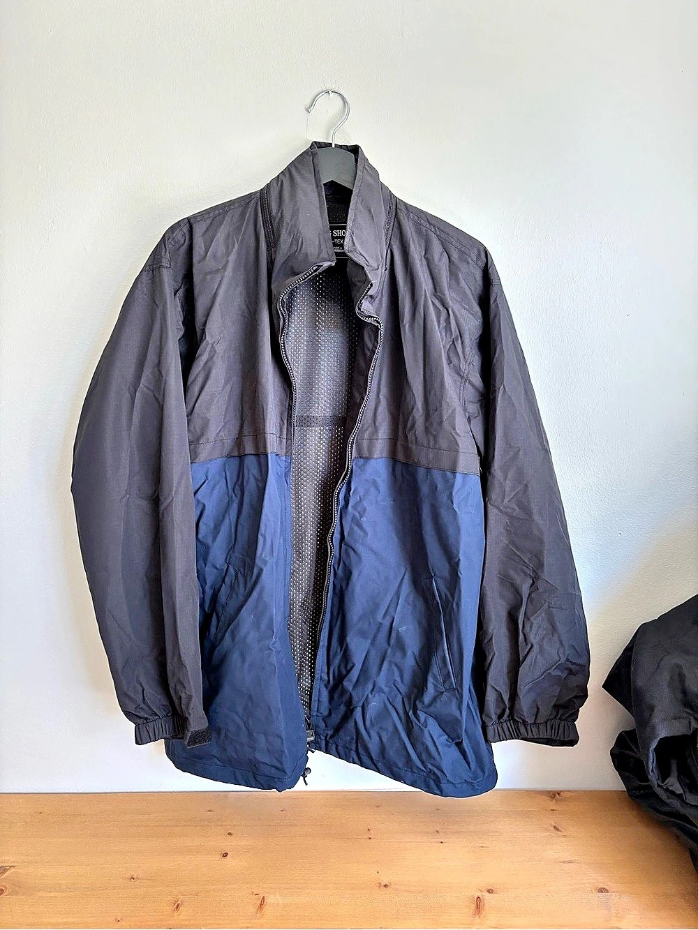 Young Shop Gore-Tex Color Block Jacket Blue & Gray Size Large